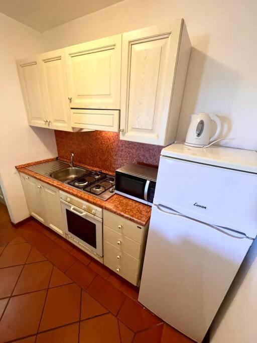סטינטינו Villa Claudia Piscina Privata מראה חיצוני תמונה